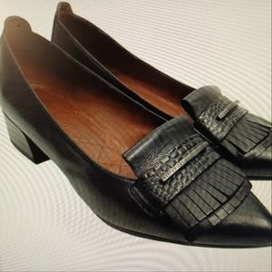 HISPANITAS Black Leather Loafer NWOT Sz. 39 1/2